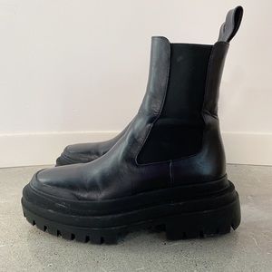 ZARA PLATFORM LUG CHELSEA BOOT